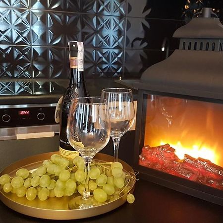 Apartamenty Centrum Krawiecka Zielona Gora  Bagian luar foto