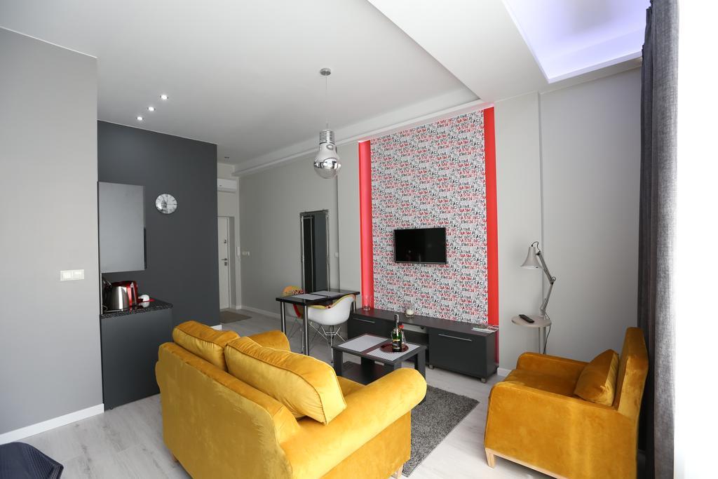 Apartamenty Centrum Krawiecka Zielona Gora  Bagian luar foto