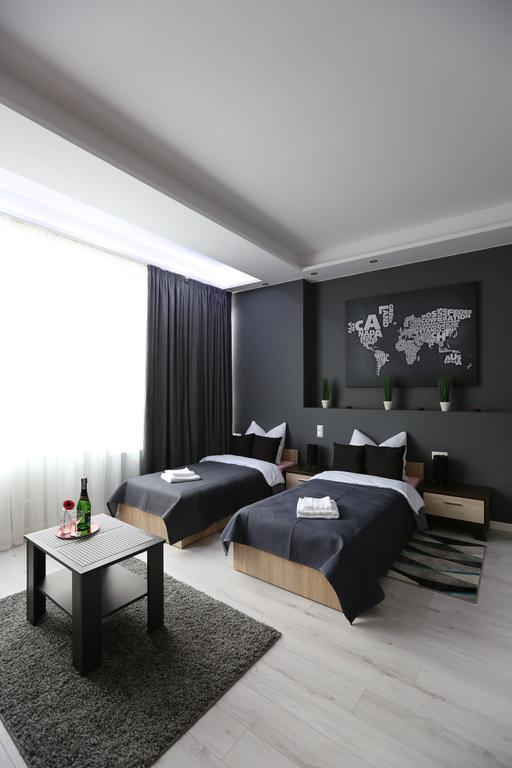Apartamenty Centrum Krawiecka Zielona Gora  Bagian luar foto