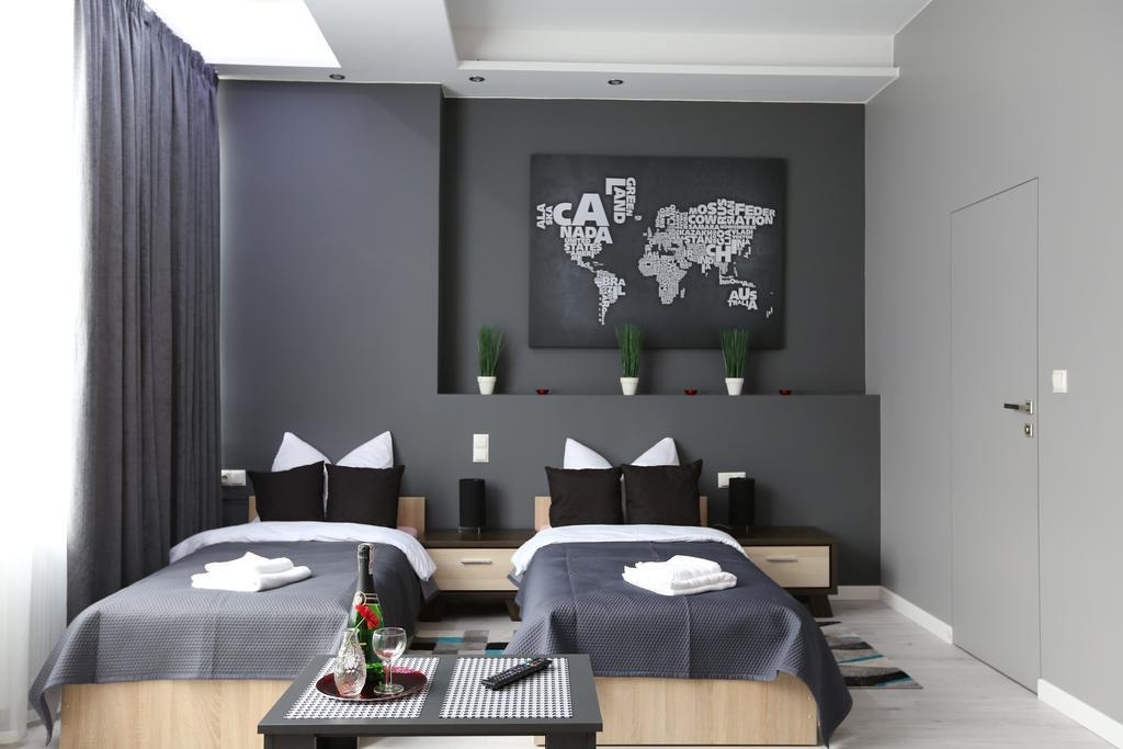 Apartamenty Centrum Krawiecka Zielona Gora  Bagian luar foto