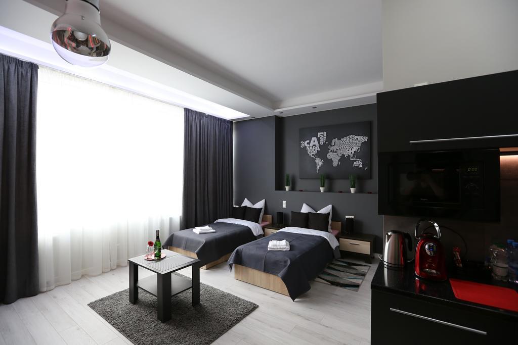 Apartamenty Centrum Krawiecka Zielona Gora  Bagian luar foto