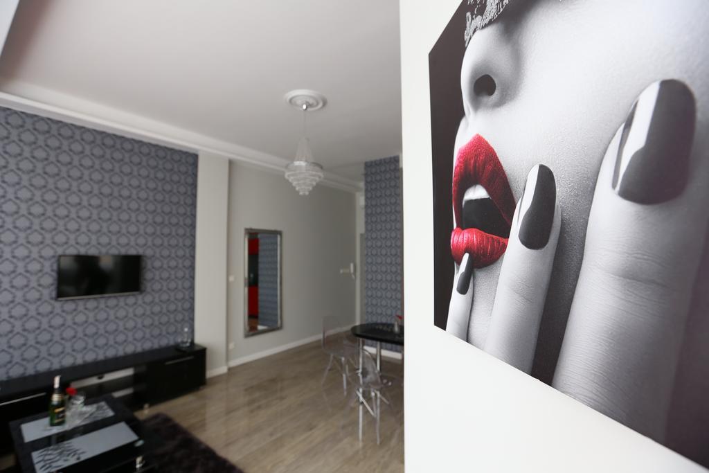 Apartamenty Centrum Krawiecka Zielona Gora  Bagian luar foto