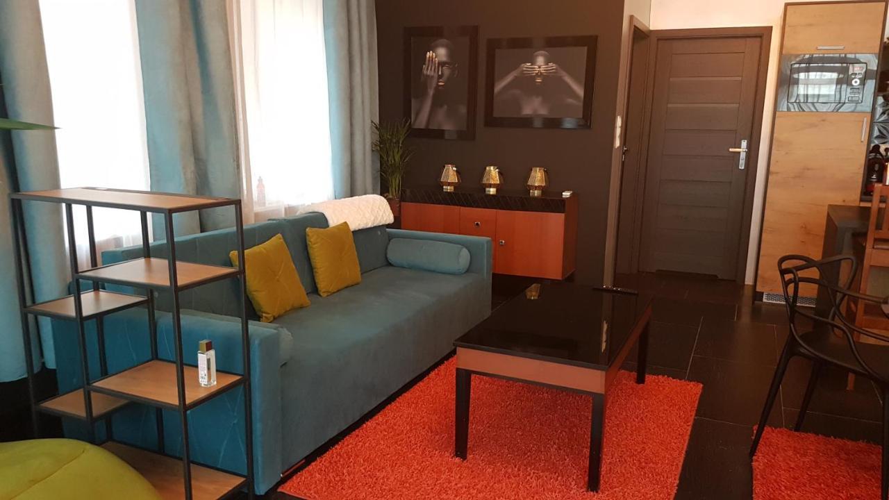 Apartamenty Centrum Krawiecka Zielona Gora  Bagian luar foto