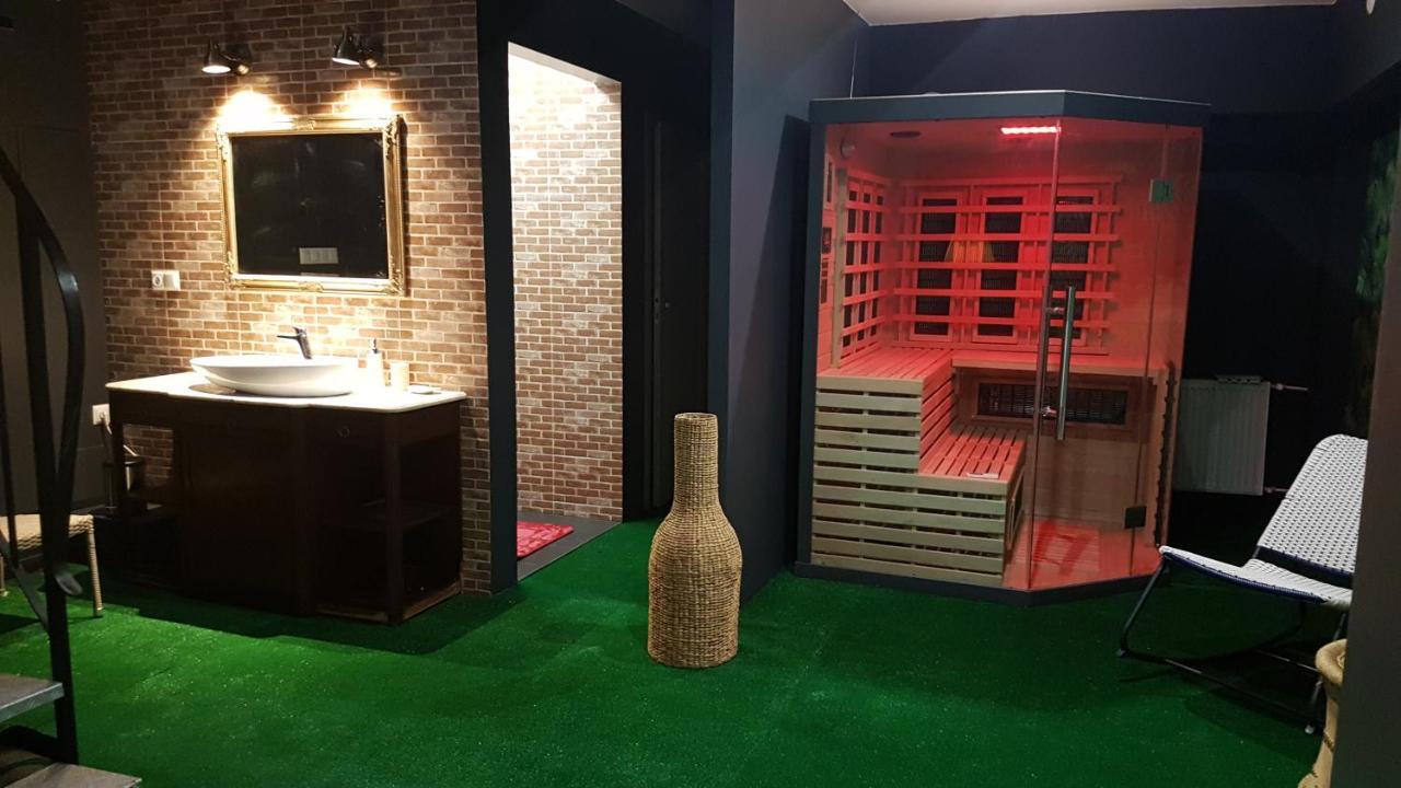 Apartamenty Centrum Krawiecka Zielona Gora  Bagian luar foto